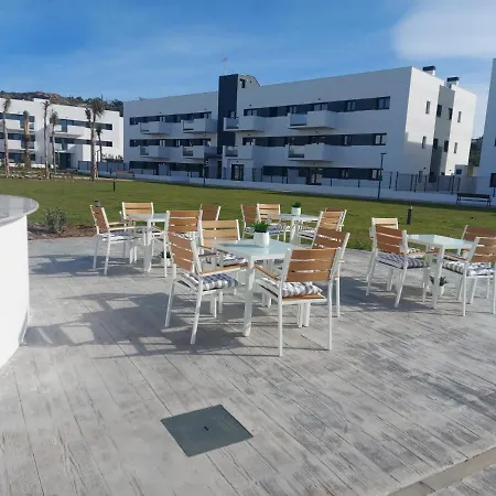 Apartamento Valle-Niza: Beachfront Retreat in Velez-Malaga Exterior photo