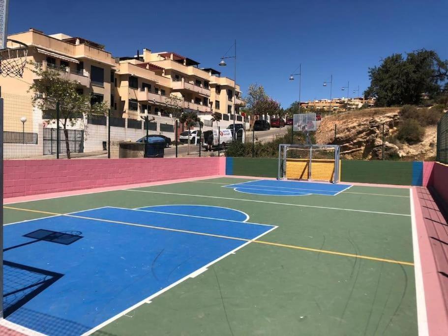 En Valle-niza, Almayate, Benajarafe, Torre Del Mar A 50 Metros De La Playa Apartament