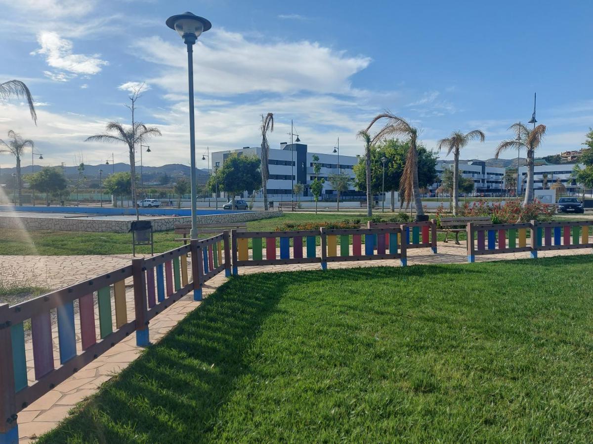 En Valle-niza, Almayate, Benajarafe, Torre Del Mar A 50 Metros De La Playa * Malaga