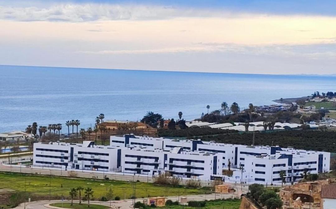En Valle-niza, Almayate, Benajarafe, Torre Del Mar A 50 Metros De La Playa Apartament